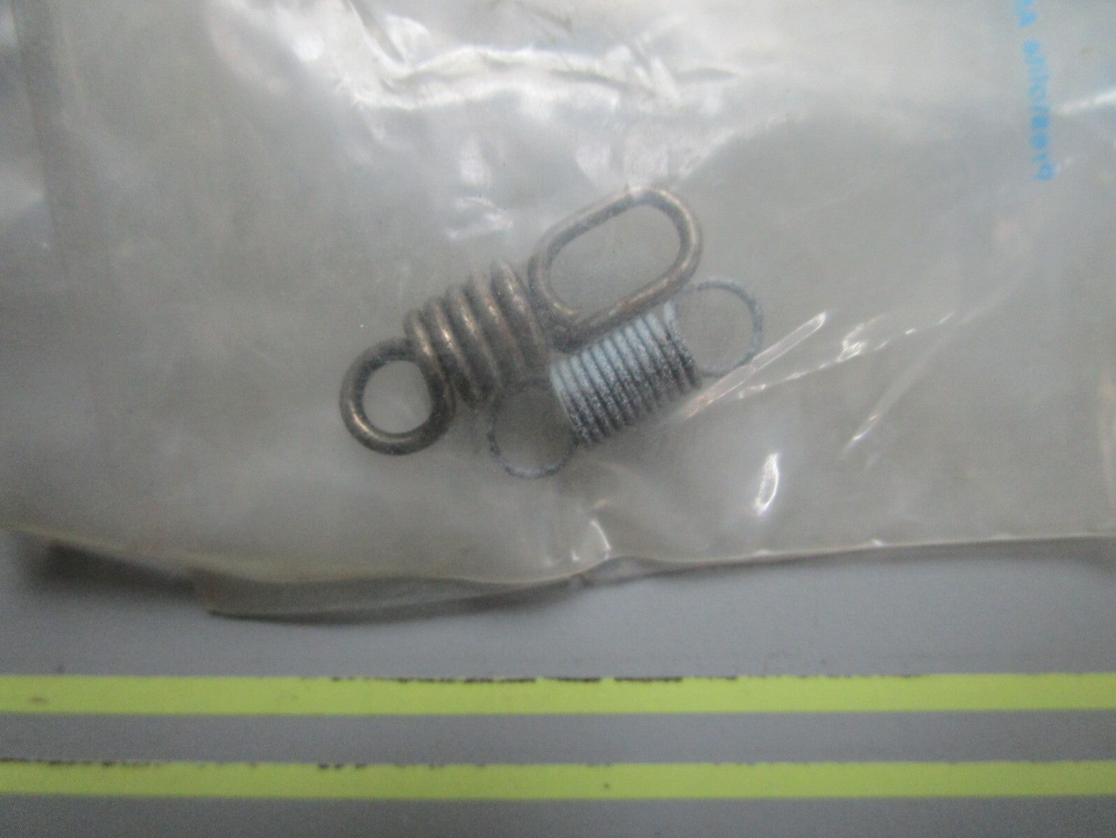 *NEW OEM* 0820 OMC Johnson Evinrude Spring Set 984399 0984399