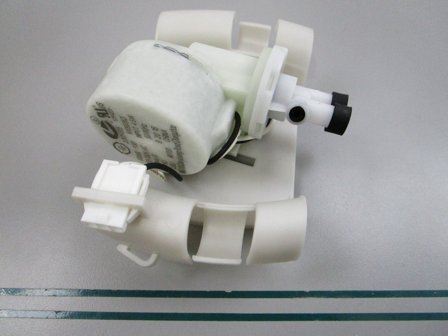 NEW OEM W11316271 Whirlpool Pump Motor 0810