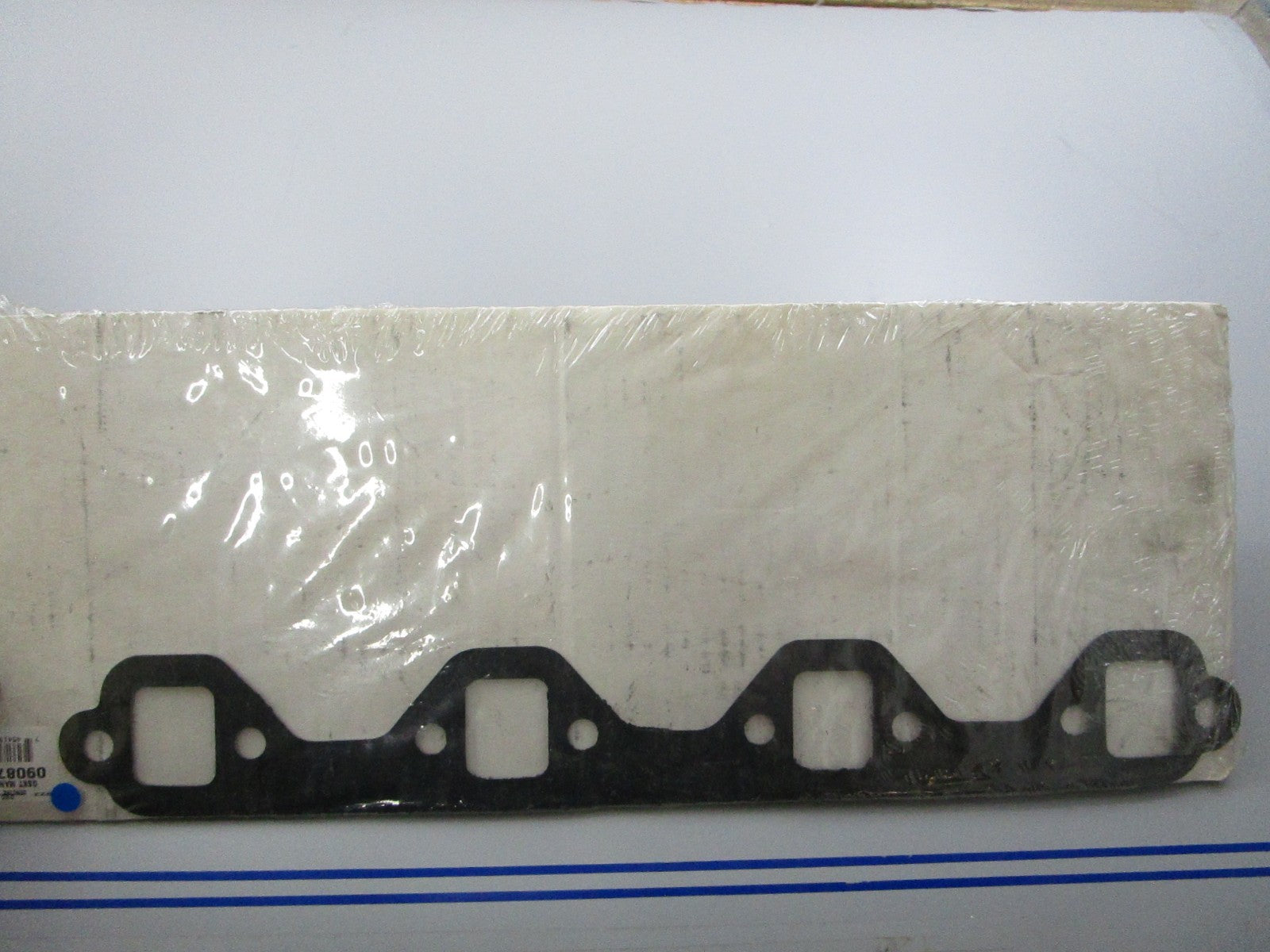 *NEW OEM* 0720 OMC Johnson Evinrude Manifold Gasket 908717 0908717