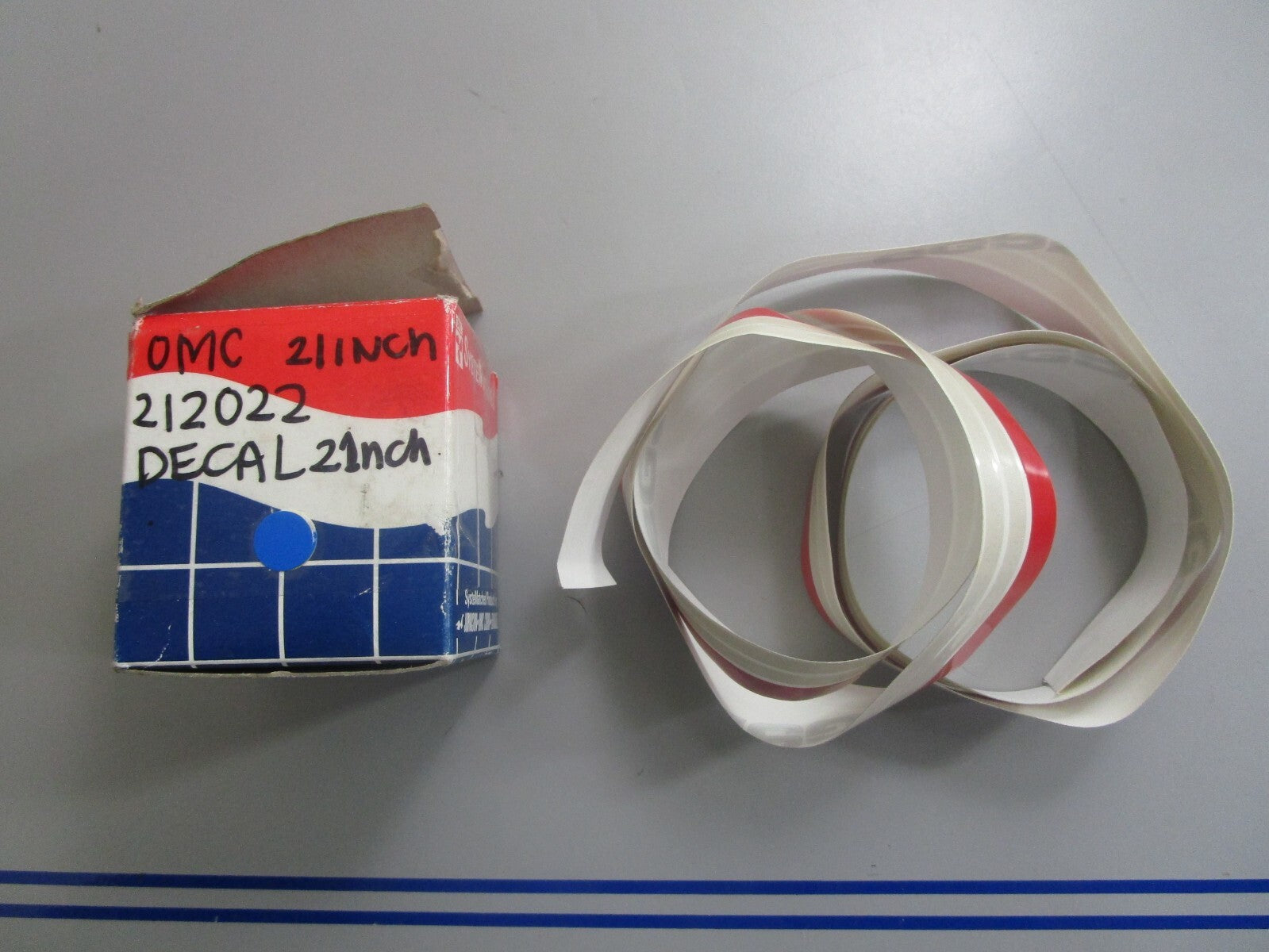 *NEW OEM* 0810 OMC Johnson Evinrude 21" Decal 212022 0212022