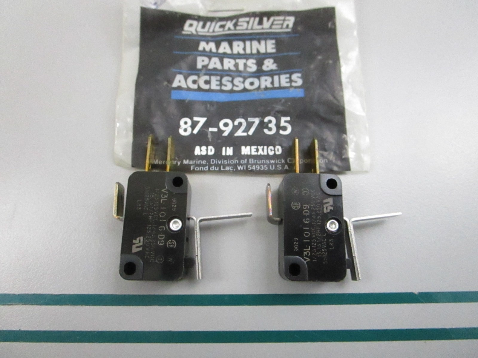 NEW OEM (LOT OF 2) 87-92735 Mercury Quicksilver Switch 0810