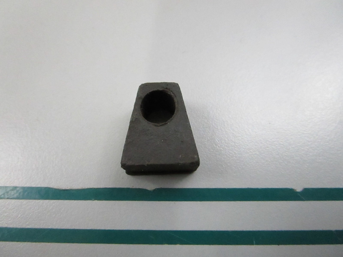 NEW OEM 300590 0300590 OMC Johnson Evinrude Seal 0810