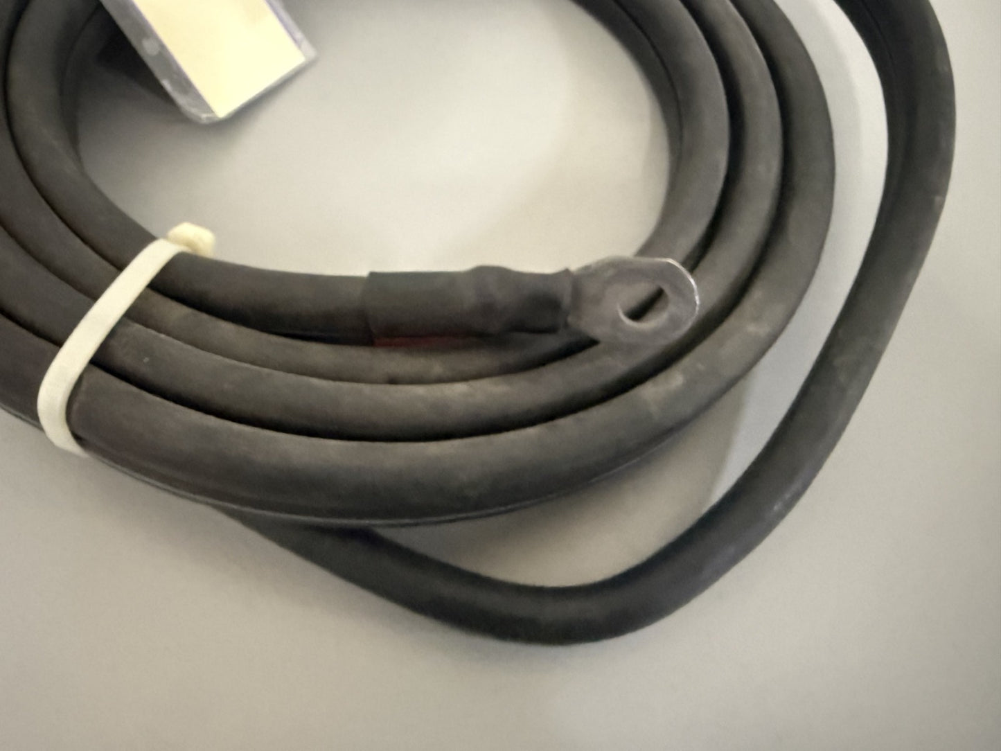 NEW OEM 584348 0584348 OMC Johnson Evinrude Battery Cable 0820