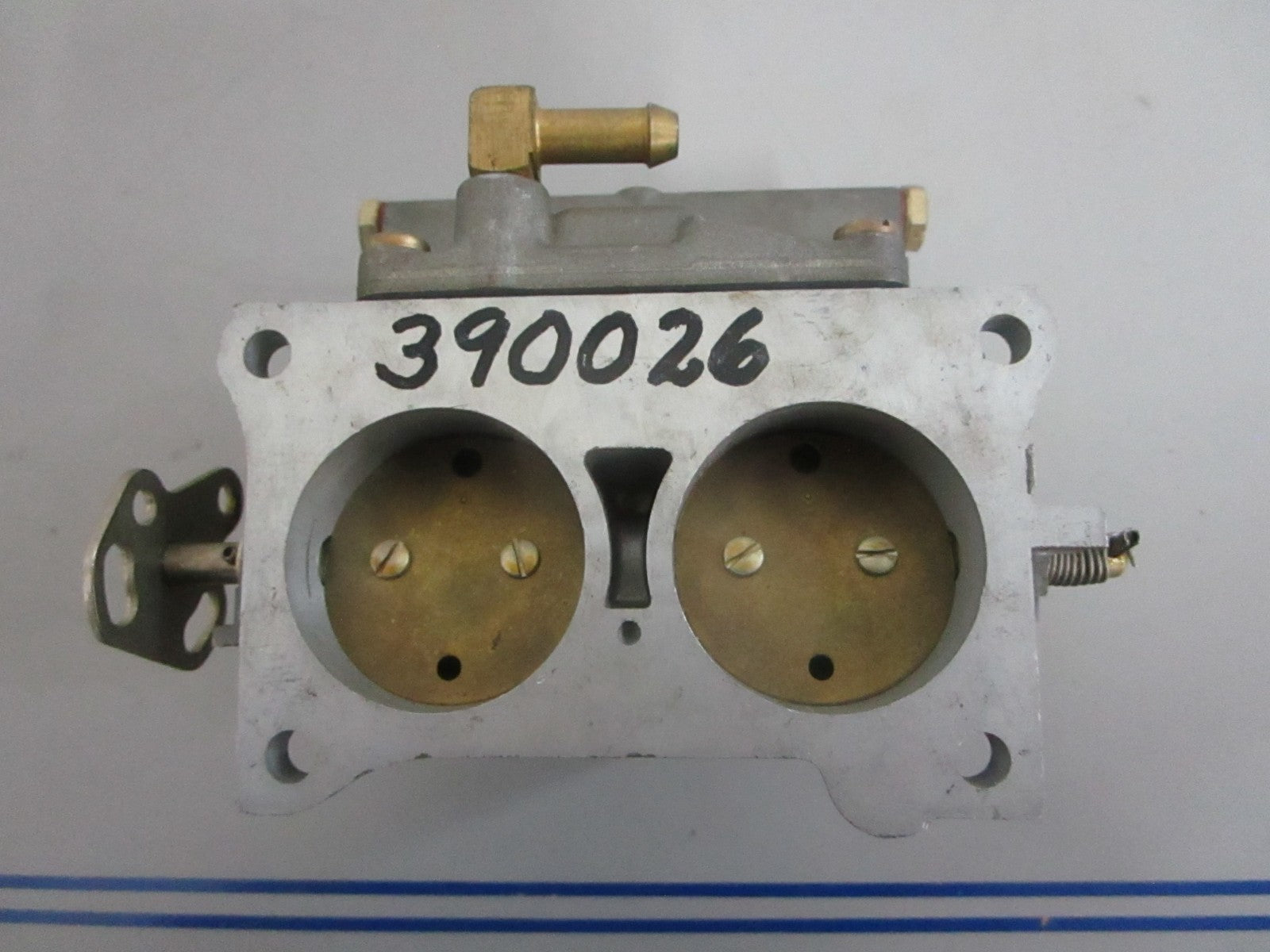 *NEW OEM* 0820 OMC Johnson Evinrude Carburetor 390026 0390026