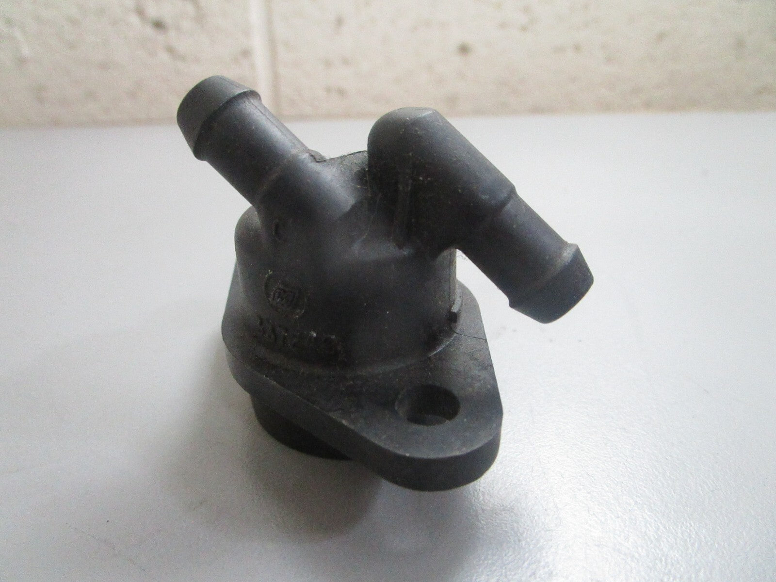 *NEW OEM* 0820 OMC Johnson Evinrude Blow-Off Valve Cover 337249 0337249