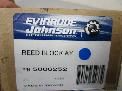 *NEW OEM* 0810 OMC Johnson Evinrude Reed Block Assembly 5006252