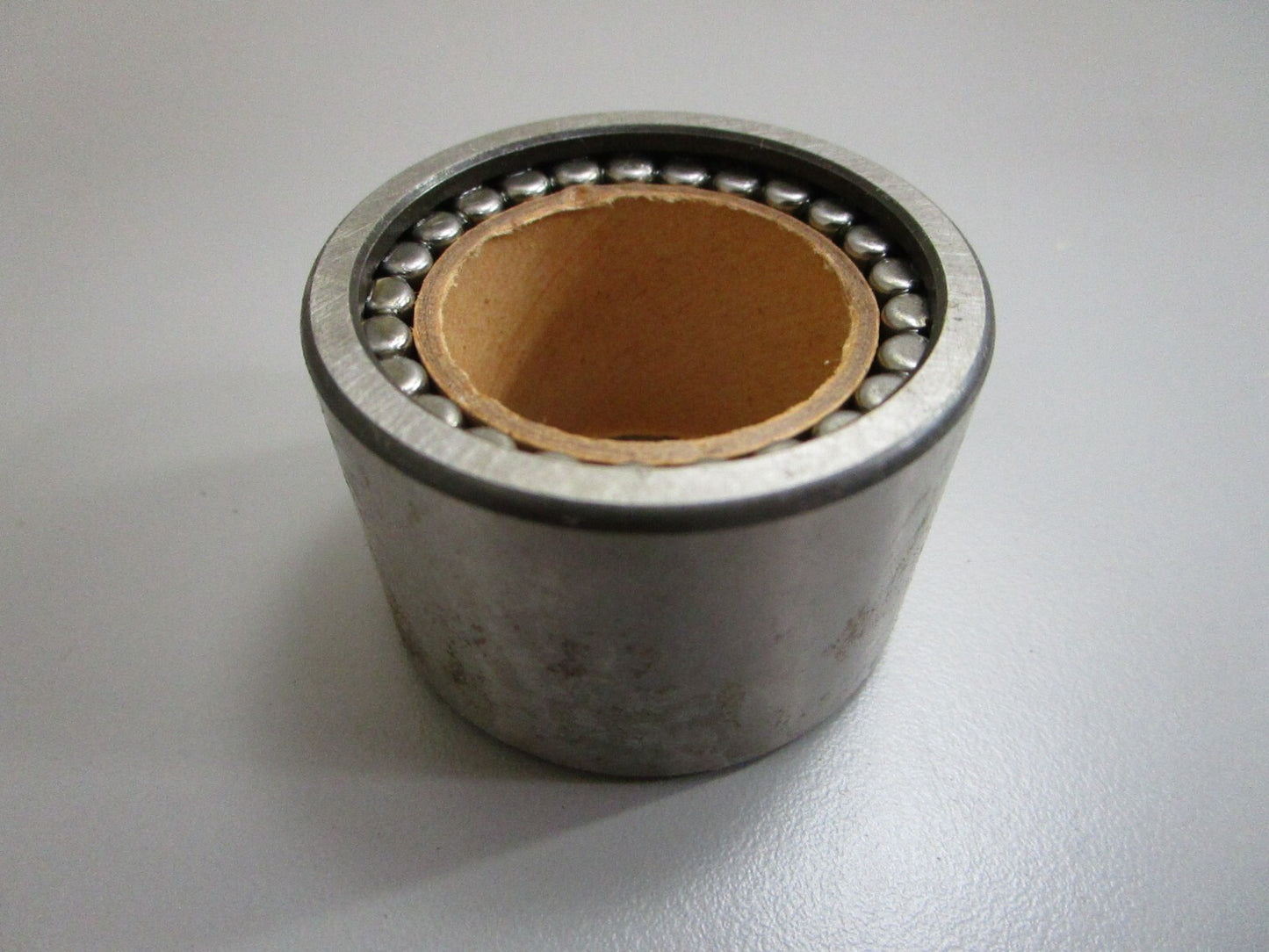 *NEW OEM* 0820 Mercury Quicksilver Roller Bearing 31-49920