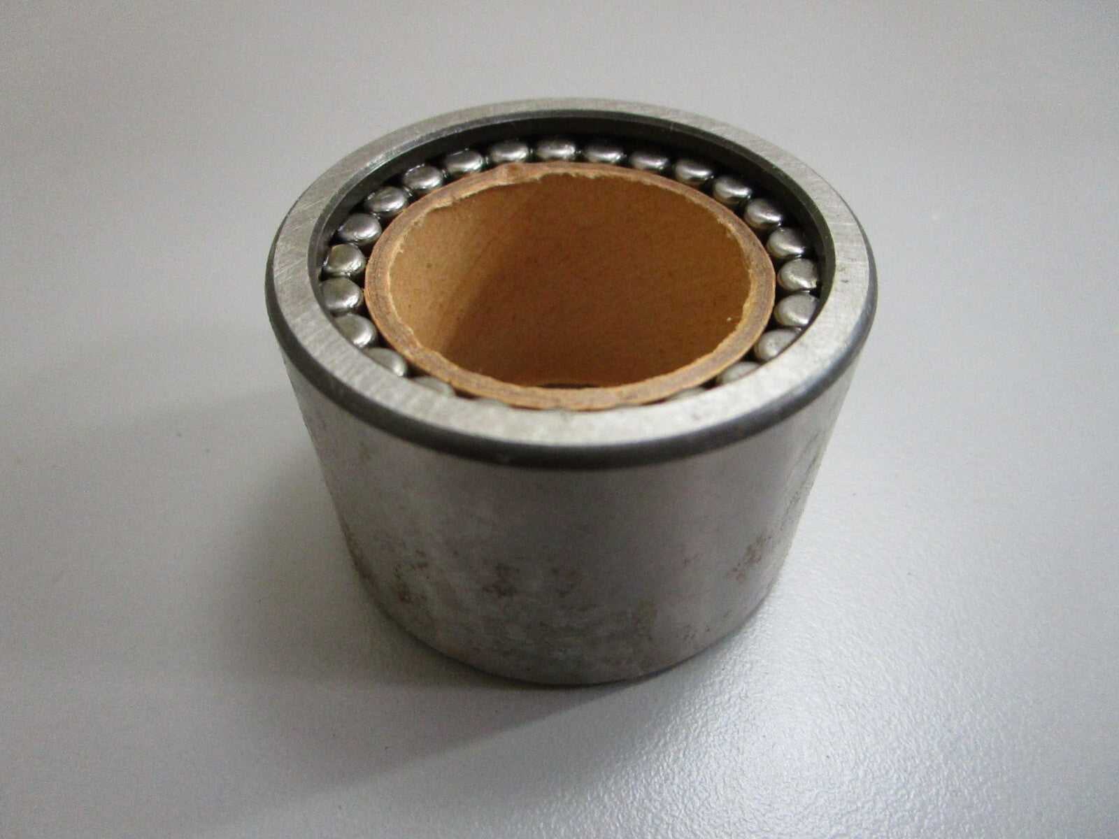 *NEW OEM* 0820 Mercury Quicksilver Roller Bearing 31-49920