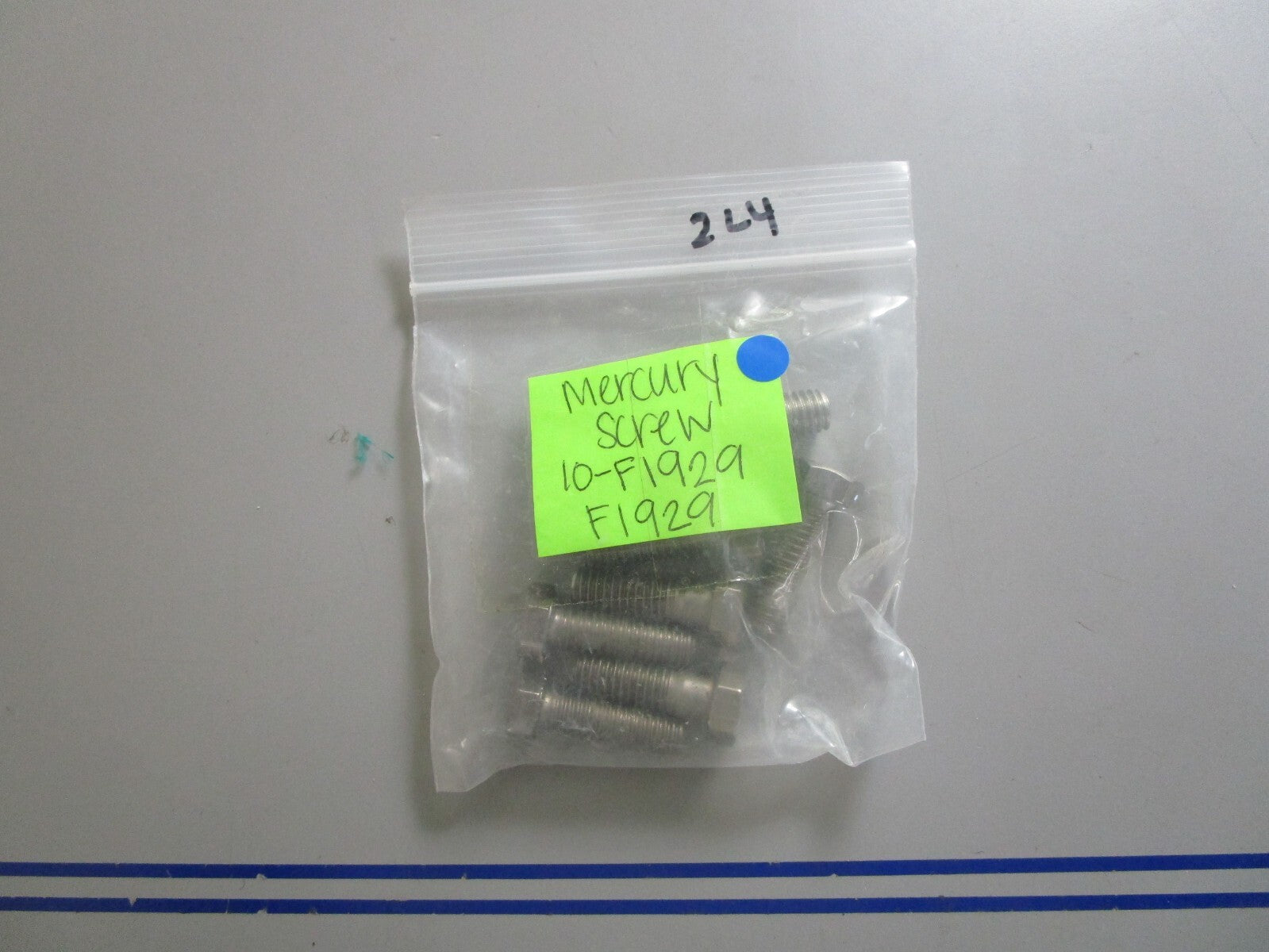 *NEW OEM* (LOT OF 4) 0770 Mercury Quicksilver Screw 10-F1929 F1929