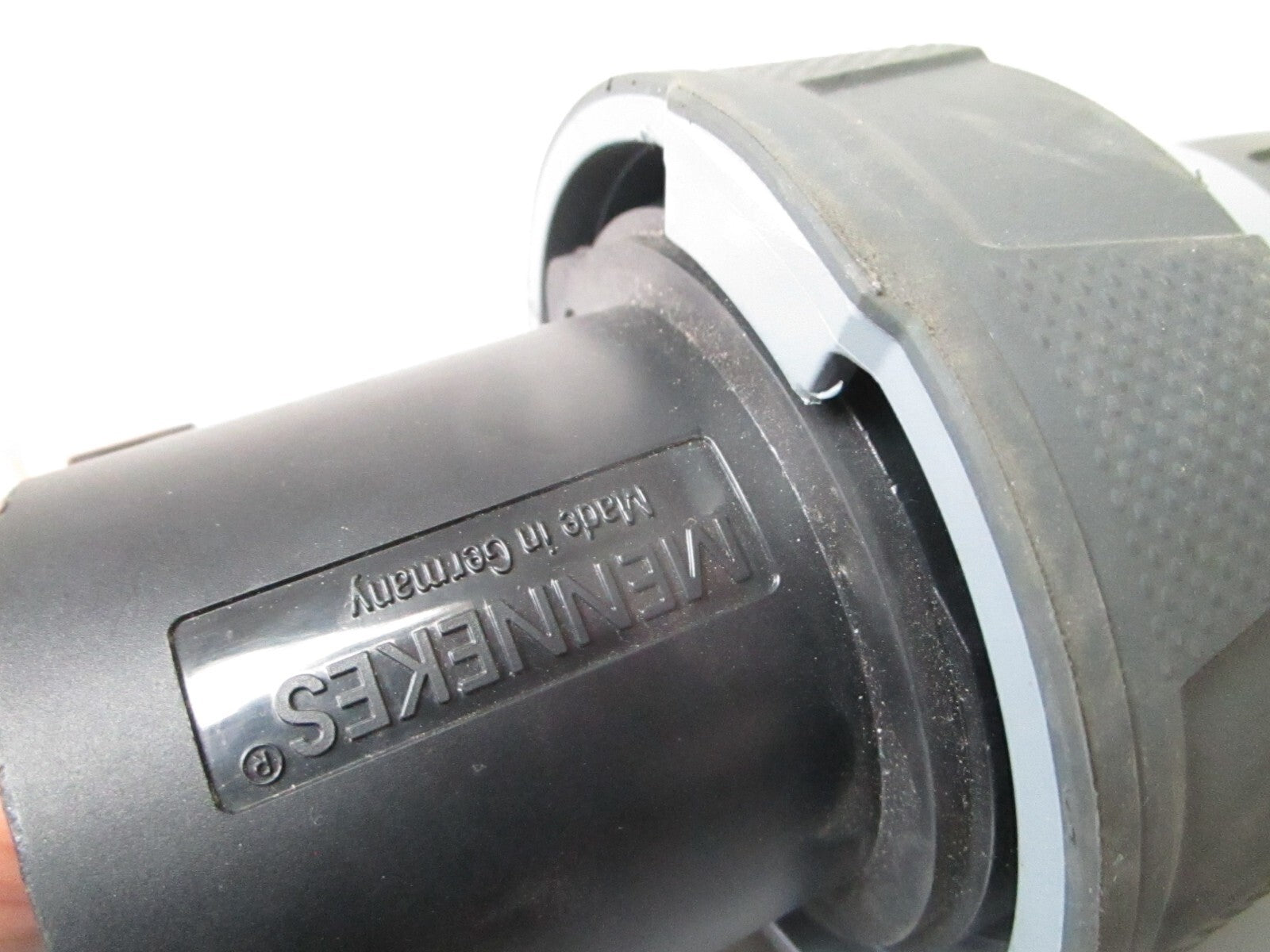 *NEW* 0720 Mennekes 125A 7H 500V Power Top Xtra 4 Pin Plug 13220