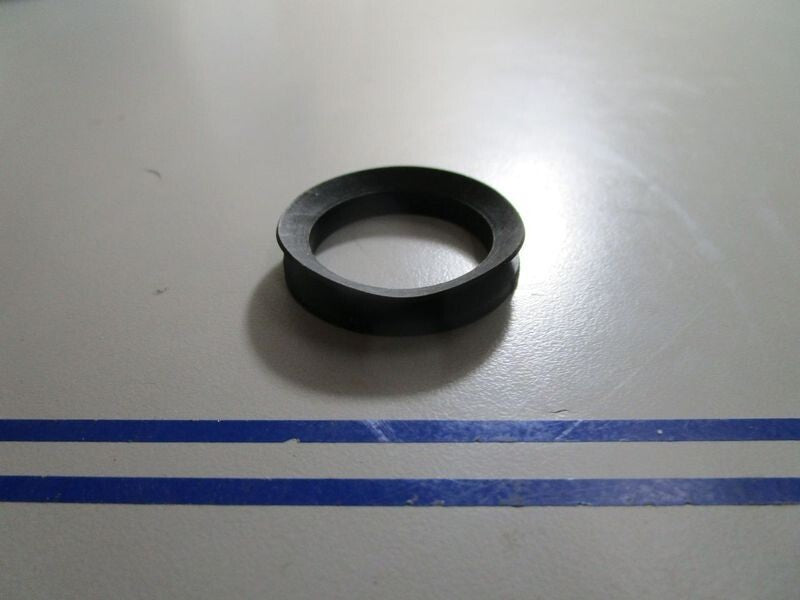 *NEW OEM* 0770 Volvo Penta Seal Ring 814359