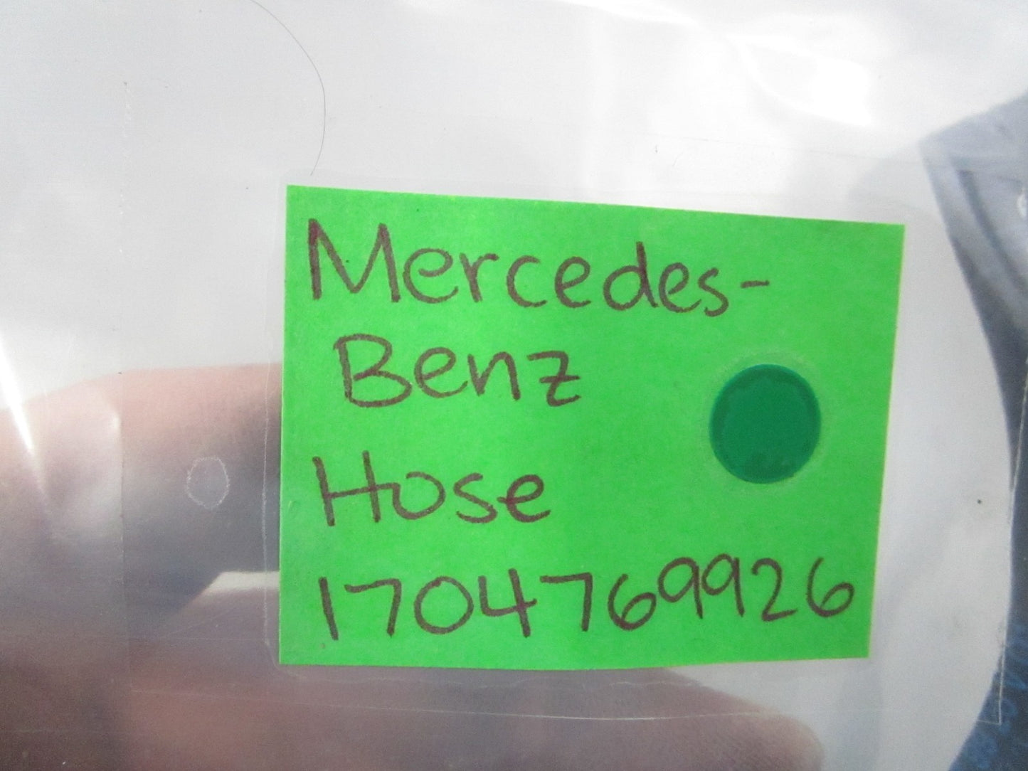 NEW OEM 1704769926 Mercedes-Benz Hose 0810
