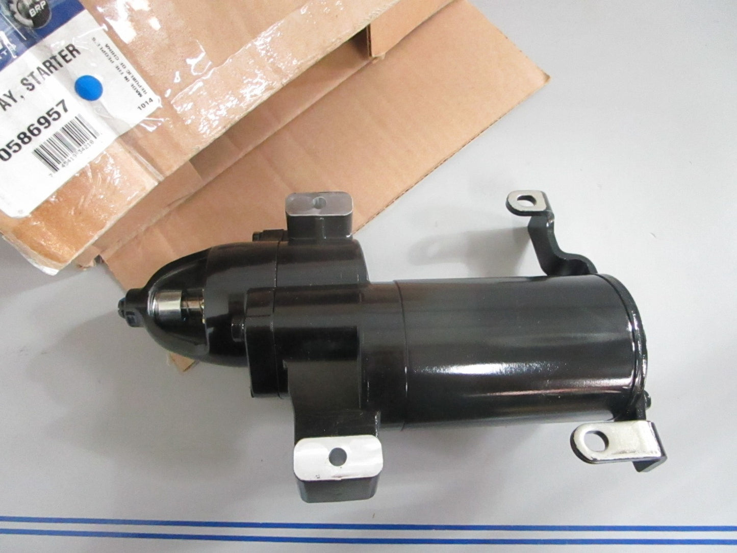 *NEW OEM* 0820 OMC Johnson Evinrude Starter Motor Ay 586957 0586957