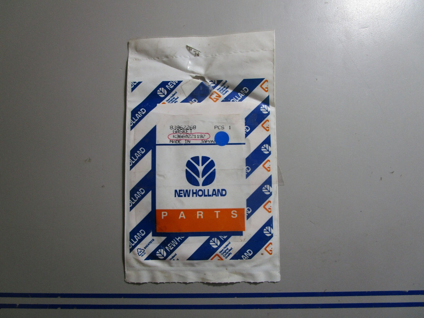 *NEW OEM* 0810 Case New Holland Gasket K3660221192