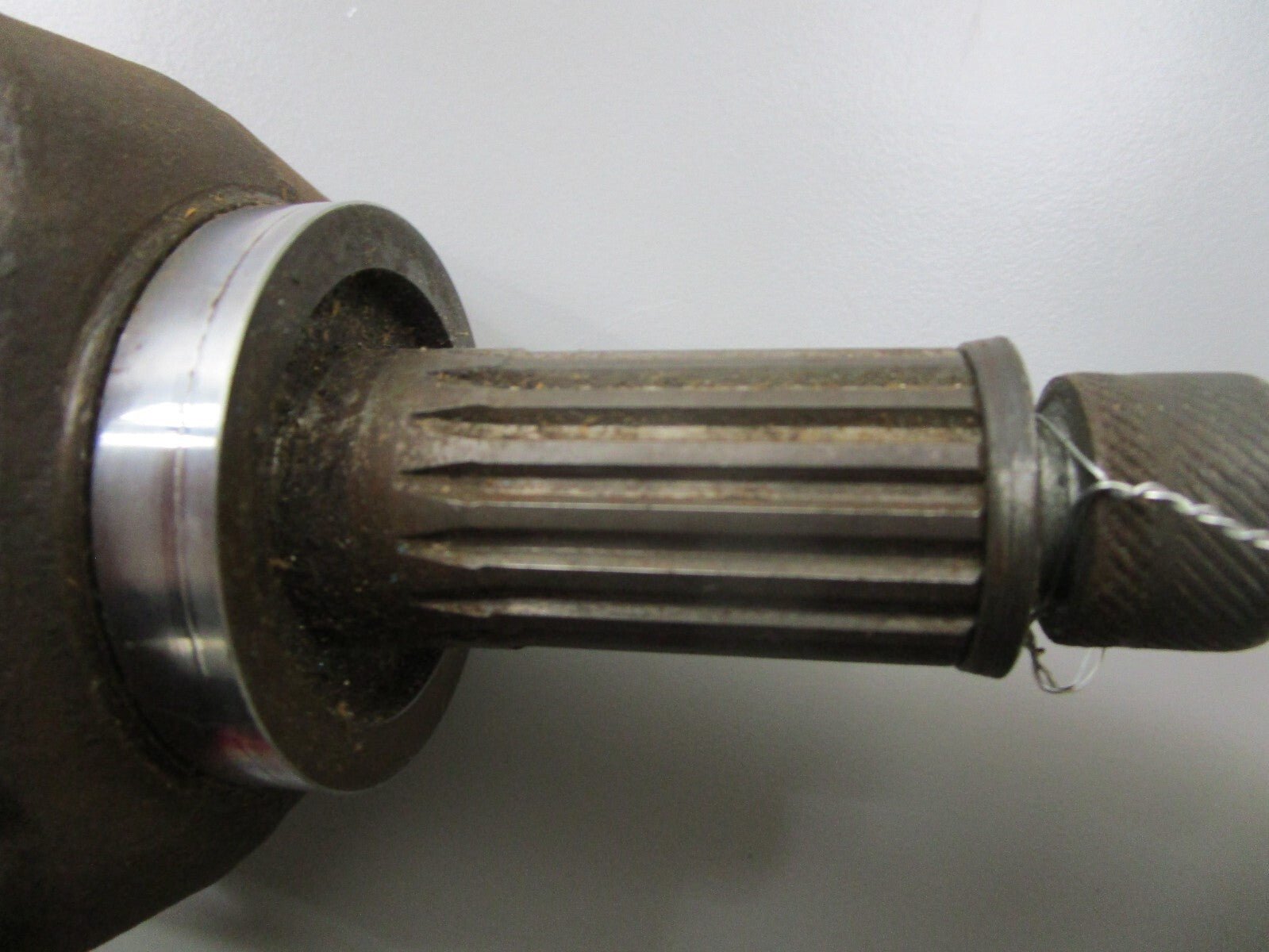 *NEW OEM* 0810 Mercury Quicksilver 40HP Yoke 39413