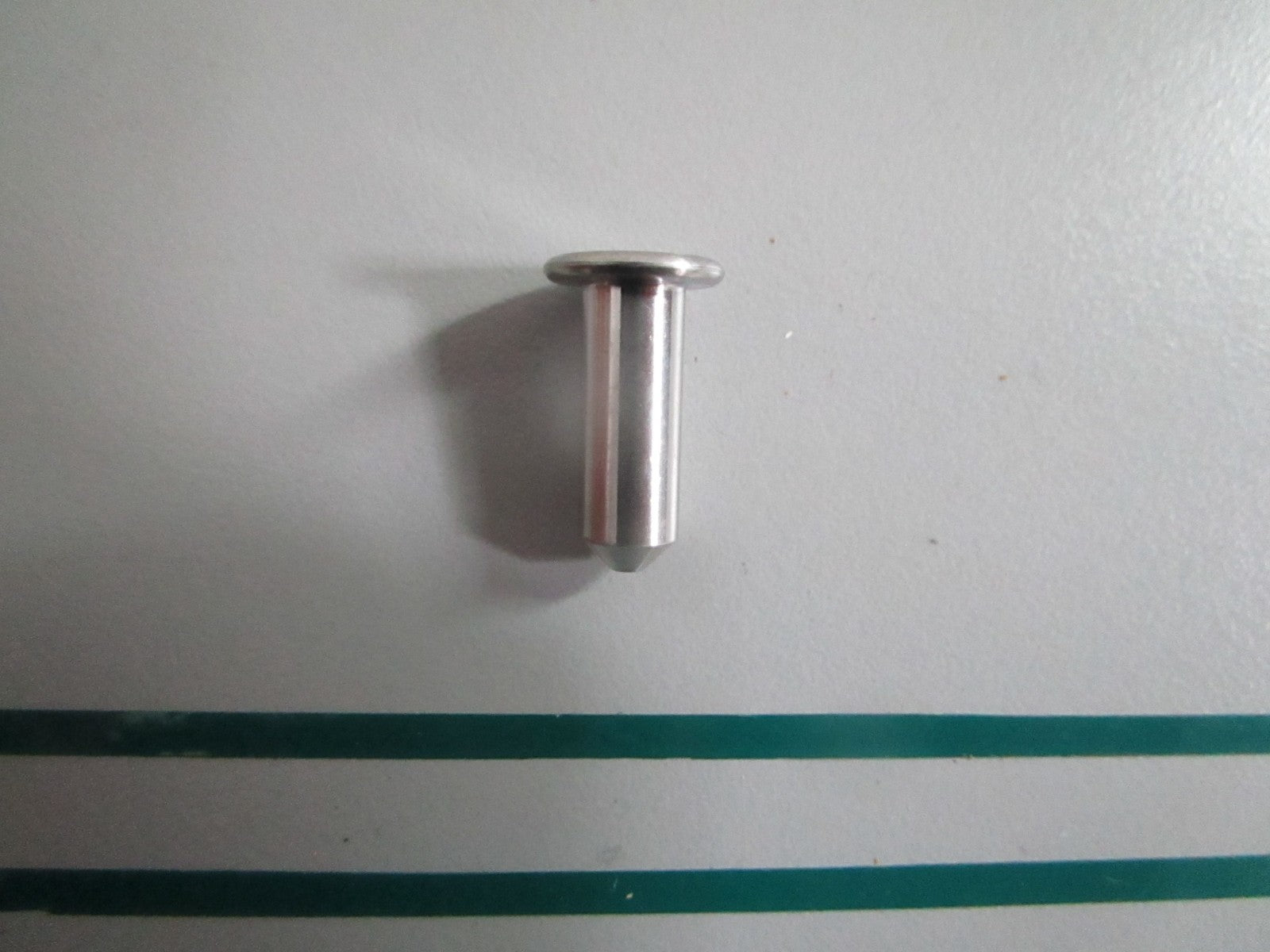 NEW OEM 3852835 OMC Johnson Evinrude Pin 0820