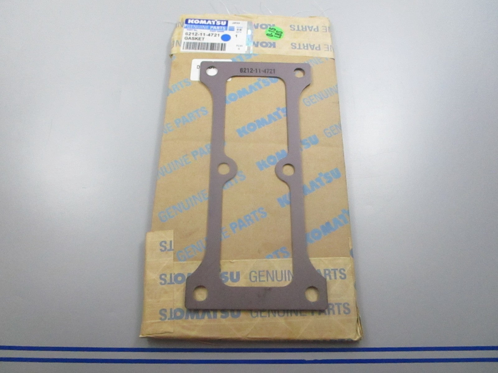 *NEW OEM* 0810 Komatsu Gasket 6212-11-4721