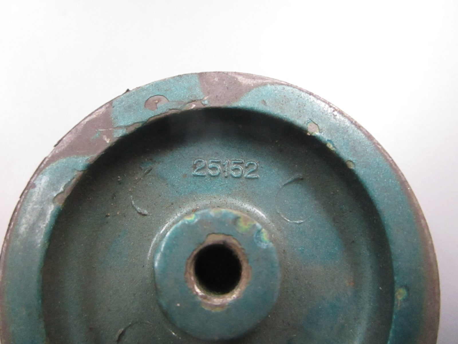 NEW OEM 25678 Mercury Quicksilver Upper Mount 0810