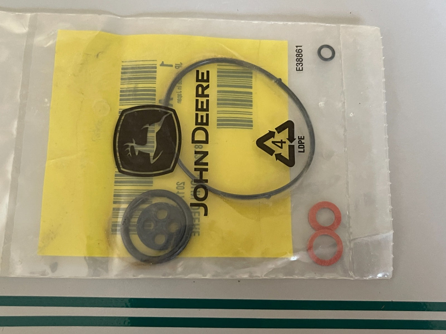John Deere AM123816 NEW OEM Carburetor Gasket Kit LX172 LX176 Lawn Tractor 0720