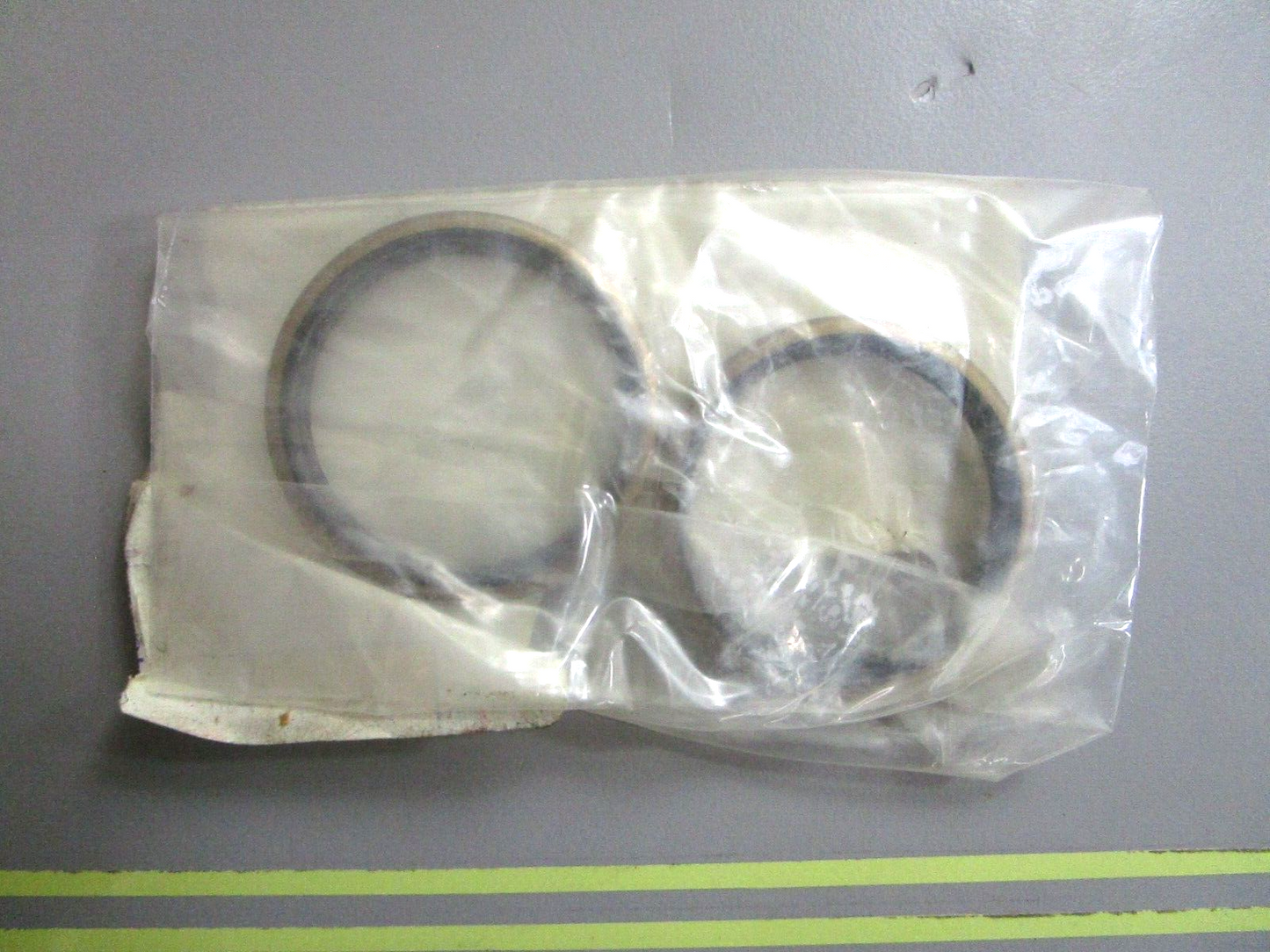 *NEW OEM* (LOT OF 2) 0750 Volvo Penta SEAL RING 181620