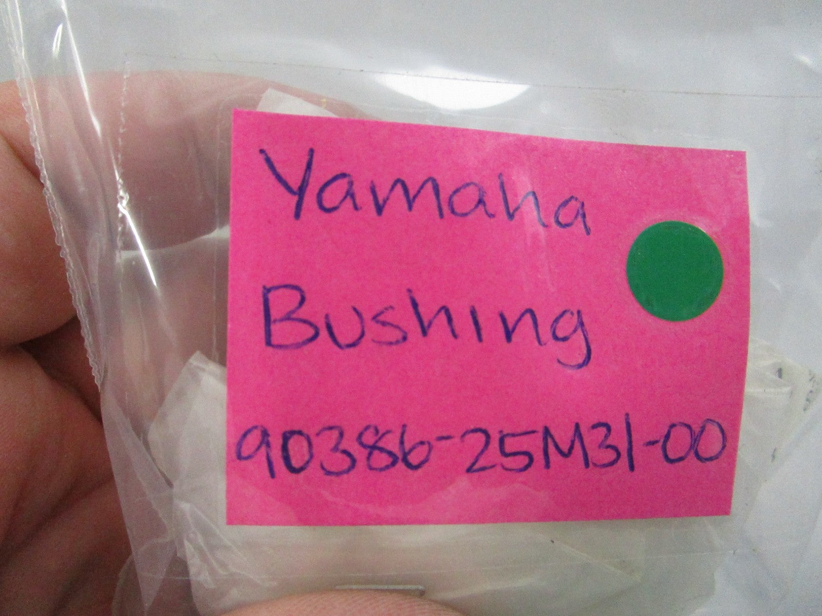 NEW OEM 90386-25M31-00 Yamaha Bushing 0810