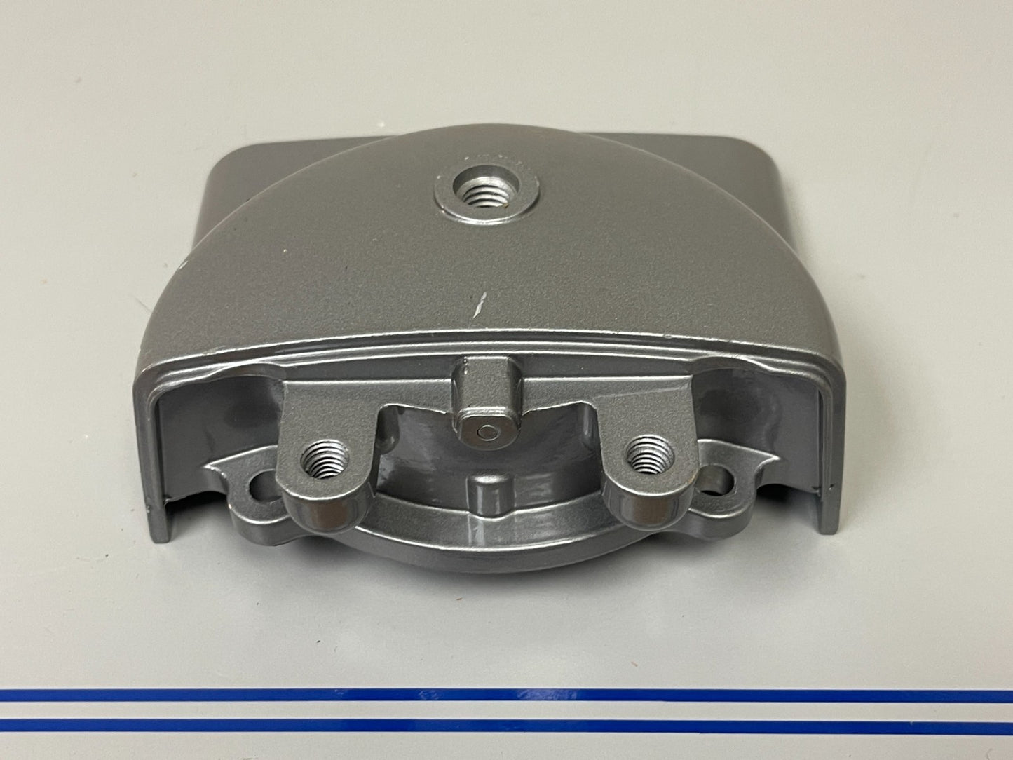 NEW OEM 3854401 3852291 Volvo Penta Upper Gear Bearing Cover 0720