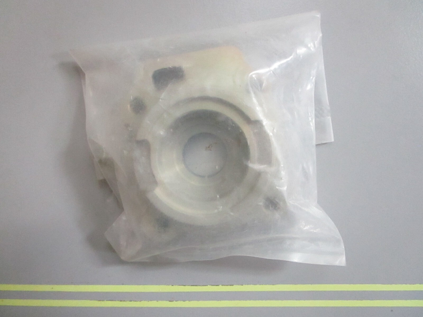 *NEW OEM* 0820 Tohatsu Pump Case Lower 348-65017-1