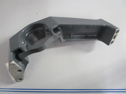 NEW OEM 914495 0914495 OMC Johnson Evinrude Bracket 0820