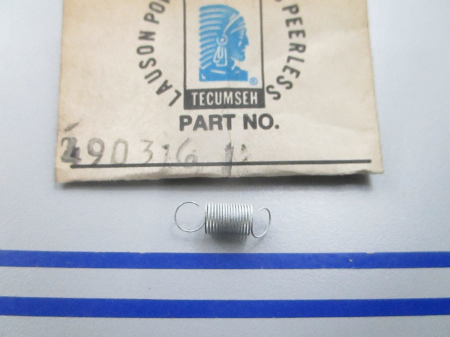 NEW OEM 490316 Tecumseh Extension Spring 0810