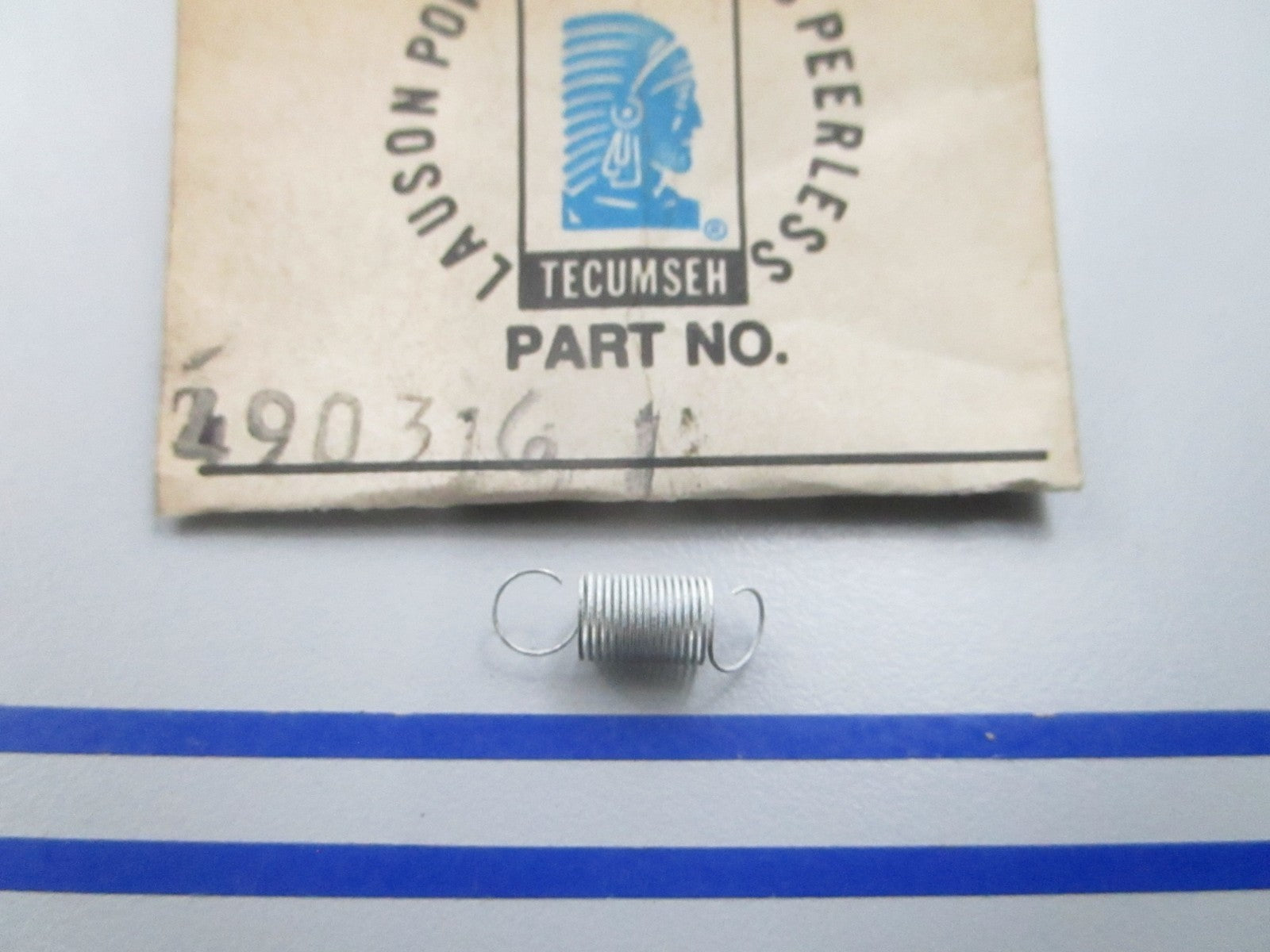 NEW OEM 490316 Tecumseh Extension Spring 0810