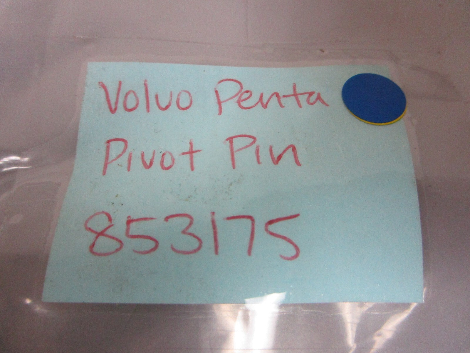 *NEW OEM* 0720 Volvo Penta Pivot Pin 853175
