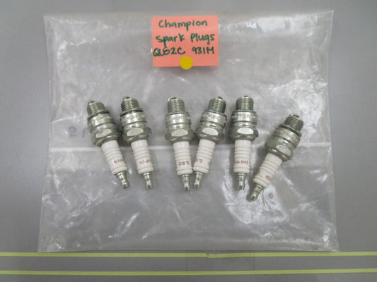 *NEW* (LOT OF 6) 0810 Champion Spark Plugs QL82C 931M
