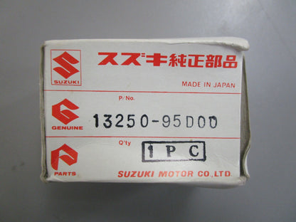*NEW OEM* 0820 Suzuki Float 13250-95D00