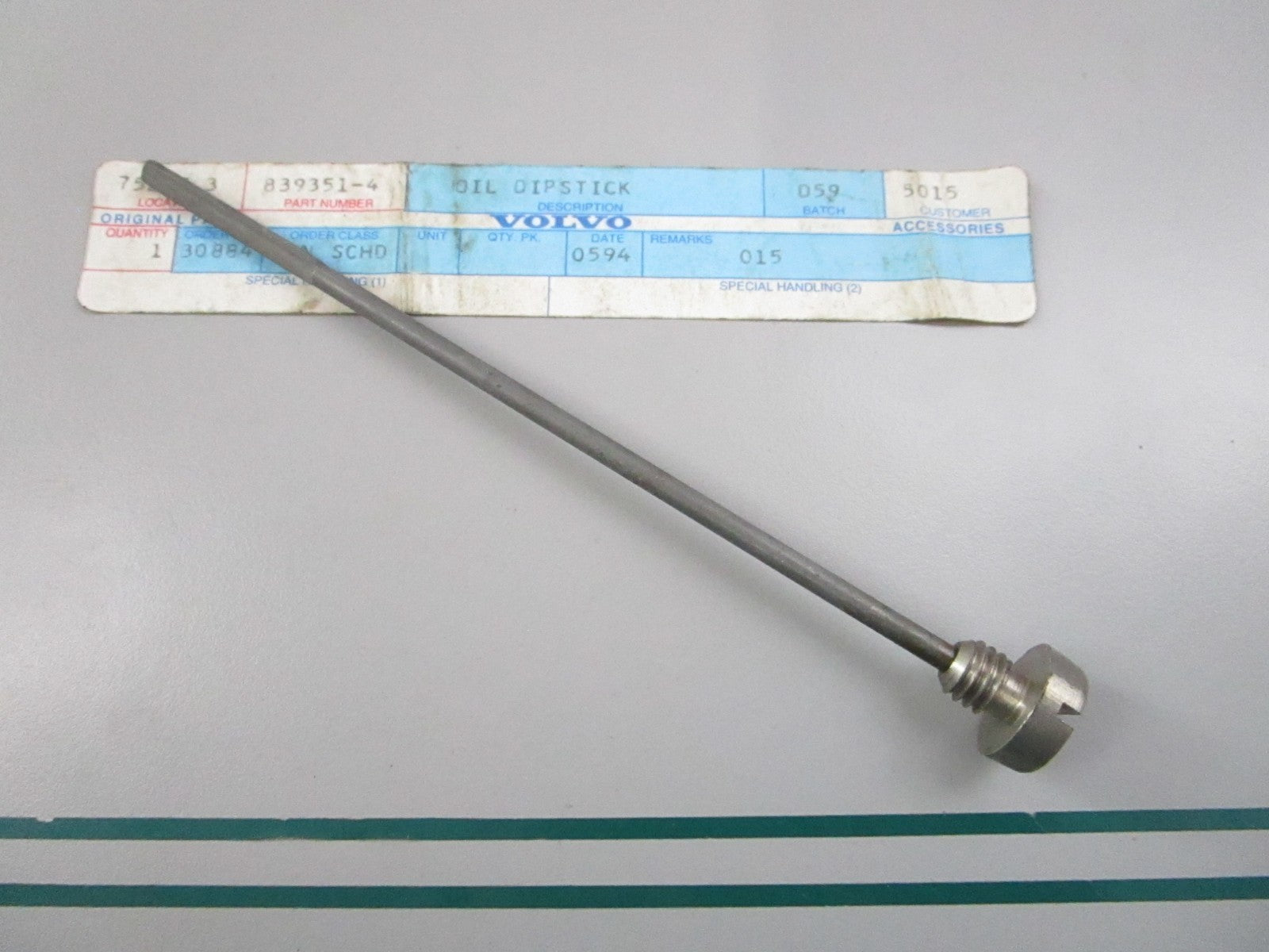 NEW OEM 839351 Volvo Penta Dipstick 0810