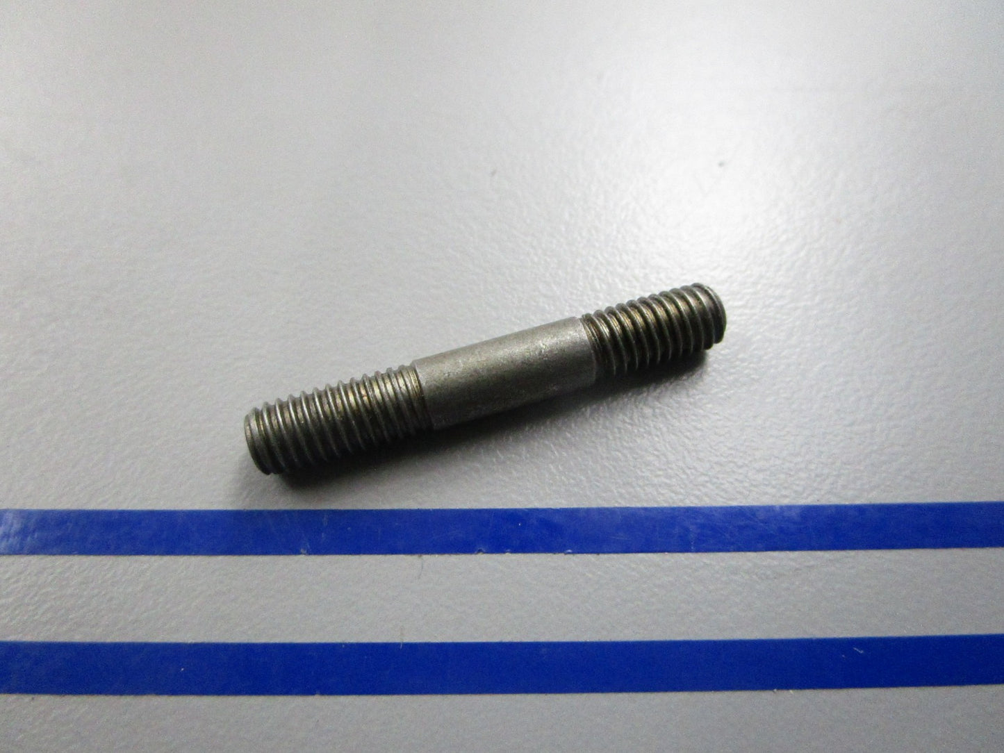NEW OEM 16-30172 Mercury Quicksilver Stud 0810