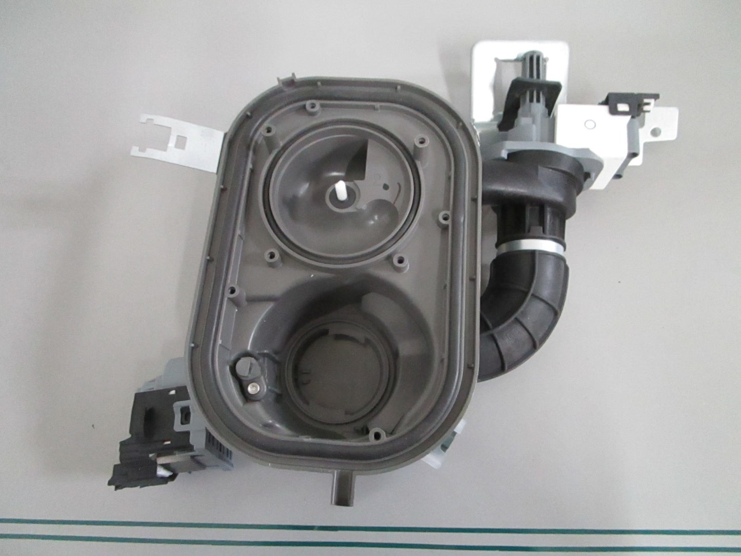 Whirlpool W11460945 NEW OEM Dishwasher Sump Motor Assy KitchenAid WDT750 0820