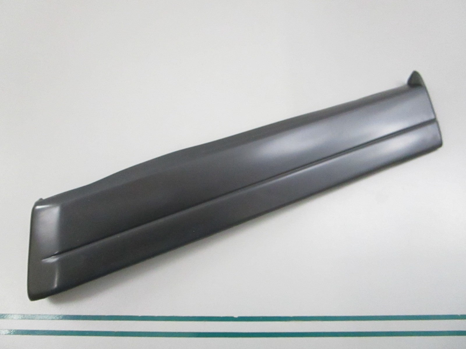 NEW OEM 1246900262 Mercedes-Benz Cover Strip 0810