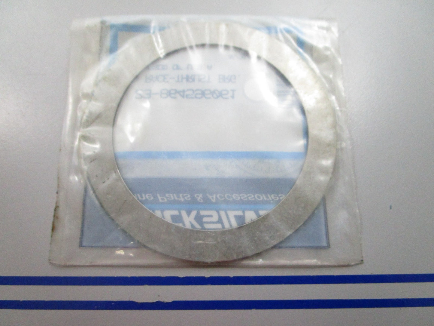NEW OEM 23-864596061 Mercury Quicksilver Thrust Bearing Race 0810