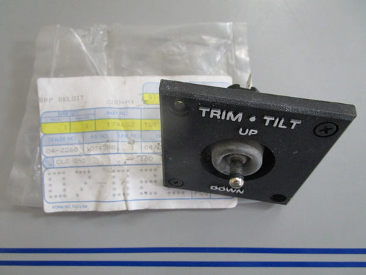 *NEW OEM* 0820 OMC Johnson Evinrude Switch & Bezel Ay 174652 0174652