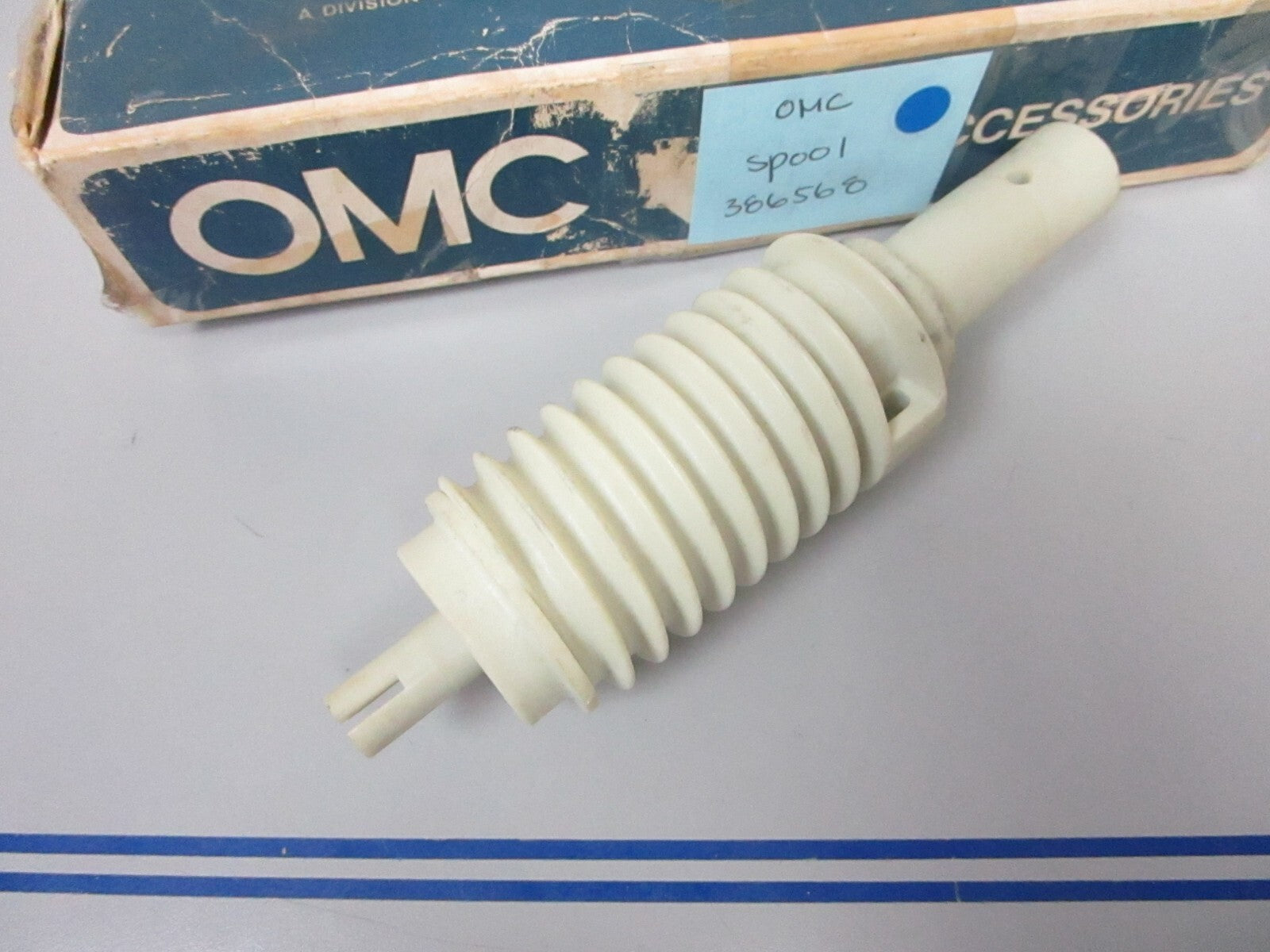 *NEW OEM* 0810 OMC Johnson Evinrude Spool 386568 0386568