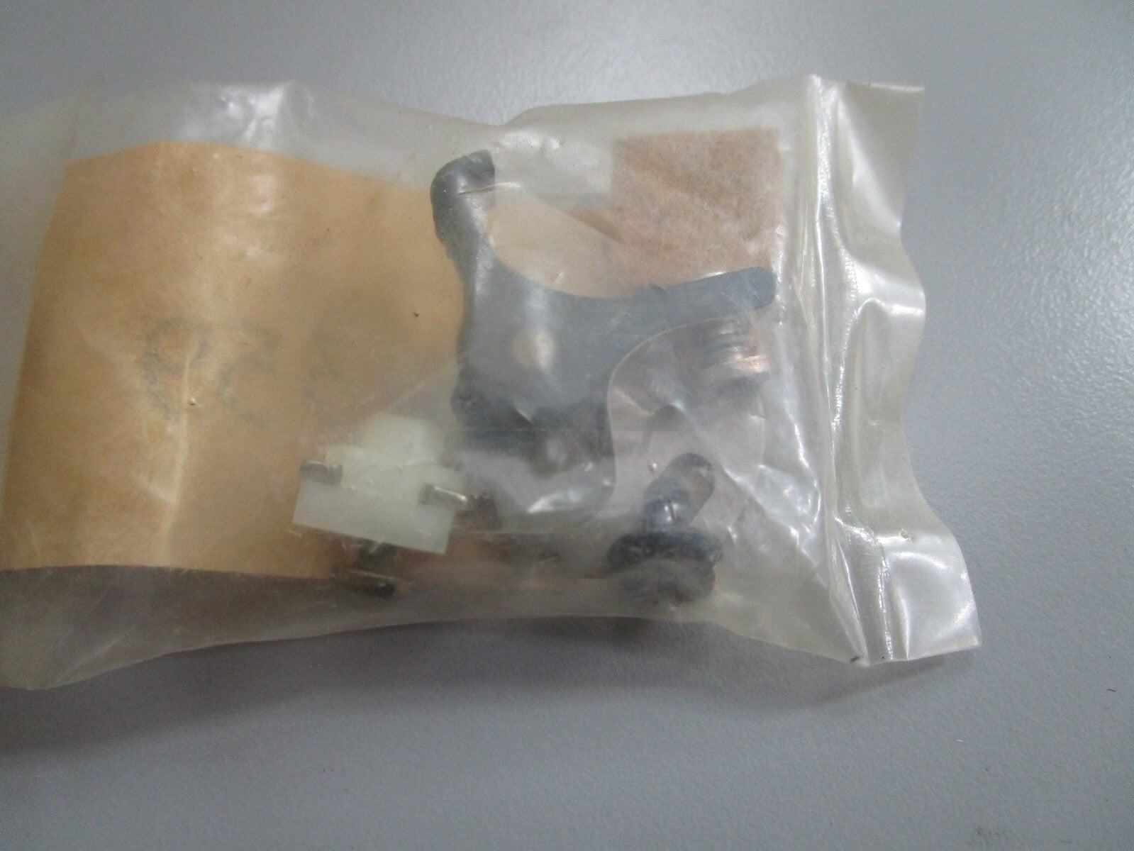 *NEW OEM* 0810 Mercury Force Contact Set F12359