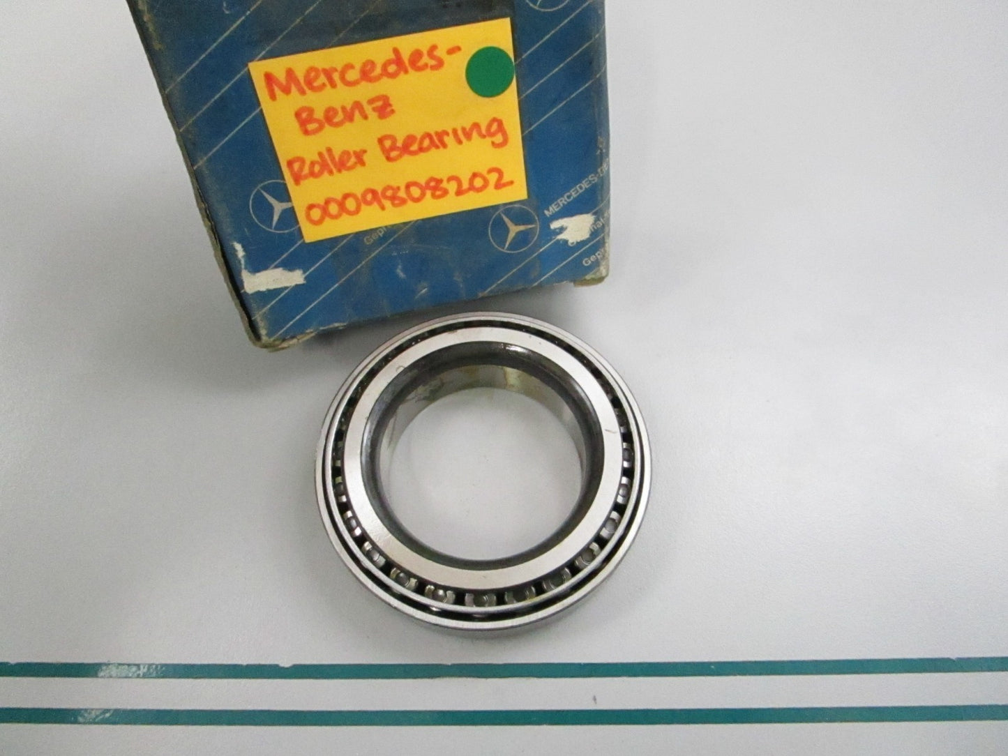 NEW OEM 0009808202 Mercedes-Benz Roller Bearing 0810