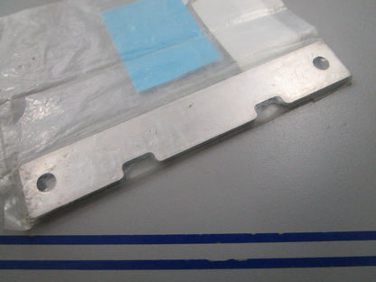 NEW OEM 3B2-62118-0 3B2621180 Tohatsu Distance Plate Bracket 0810