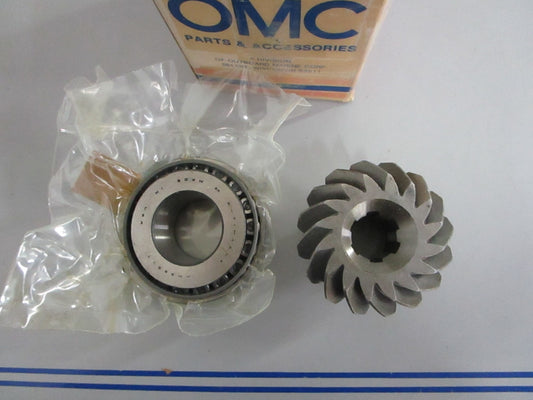 *NEW OEM* 0820 OMC Johnson Evinrude Pinion & Bearing 981116 0981116