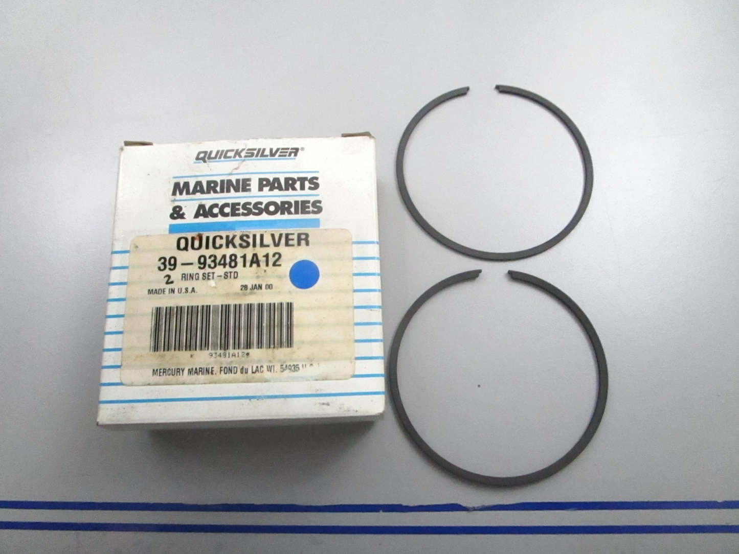 *NEW OEM* 0810 Mercury Quicksilver 2 Piston Ring Set 39-93481A12