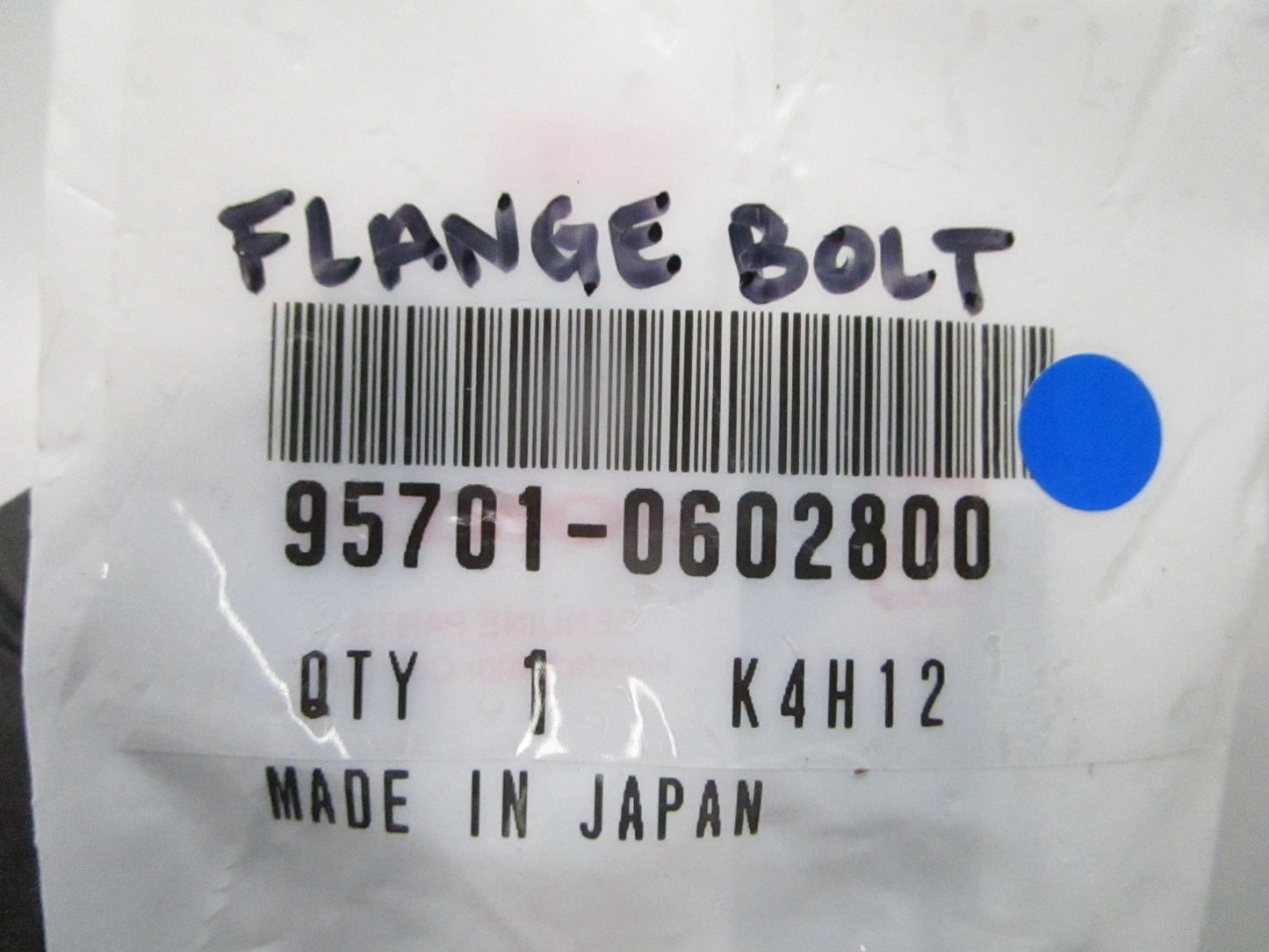 *NEW OEM* 0810 Honda Flange Bolt 95701-0602800