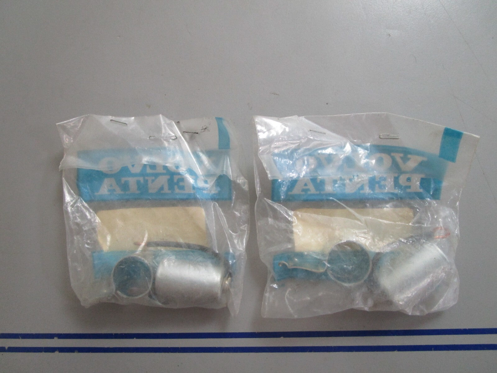 *NEW OEM* (LOT OF 2) 0810 Volvo Penta Capacitor Condenser 233842