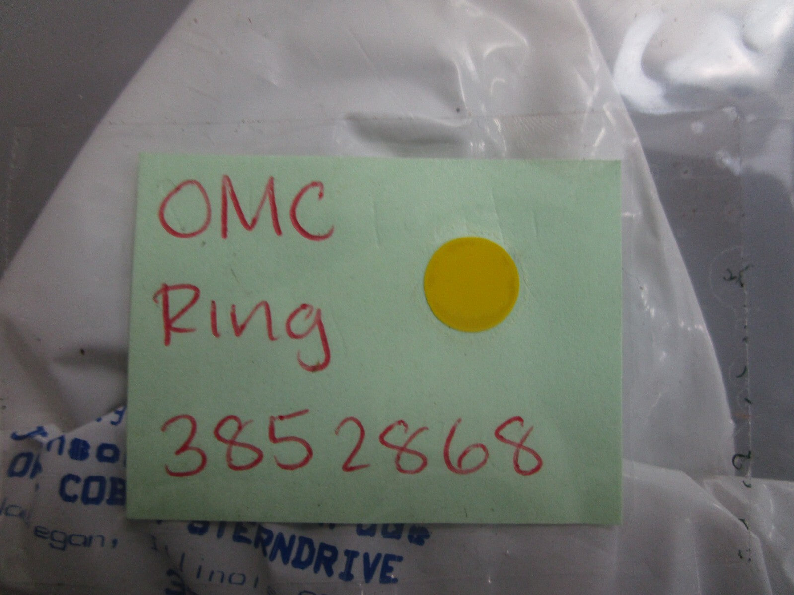 *NEW OEM* 0810 OMC Johnson Evinrude Ring 3852868