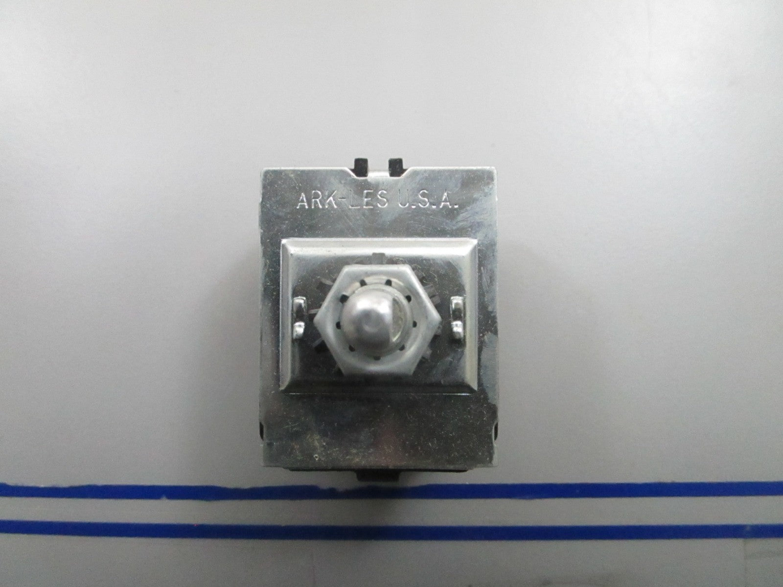 *NEW OEM* 0810 OMC Johnson Evinrude Switch 393711 0393711