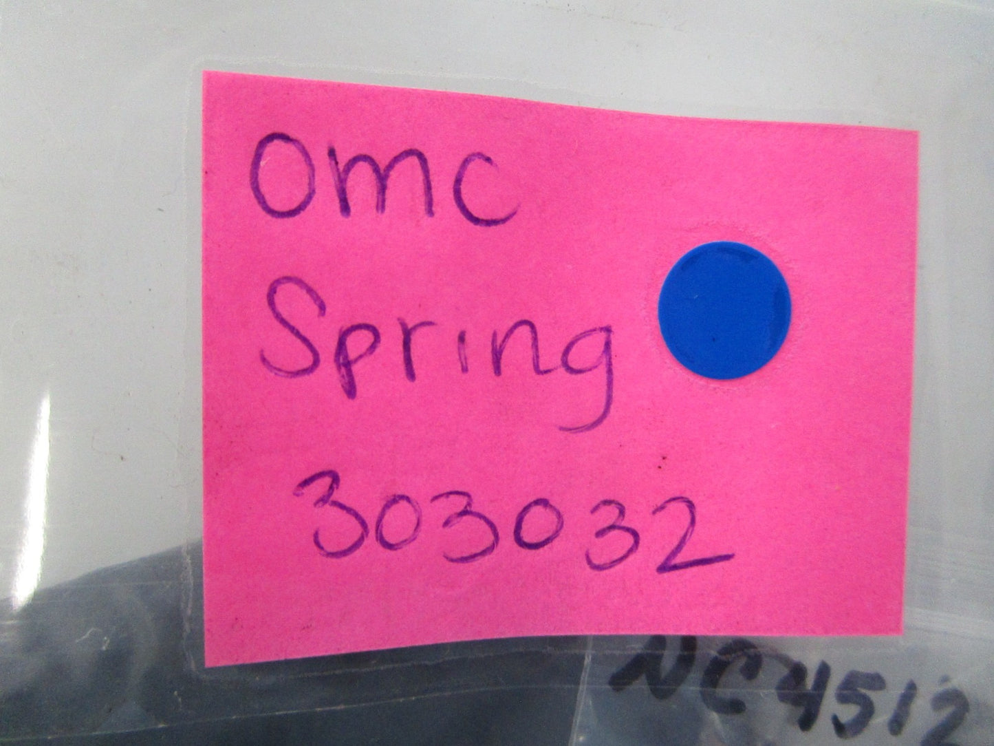 NEW OEM 303032 0303032 OMC Johnson Evinrude Spring 0810